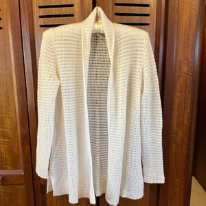 White + Warren 100% Cashmere Sweater